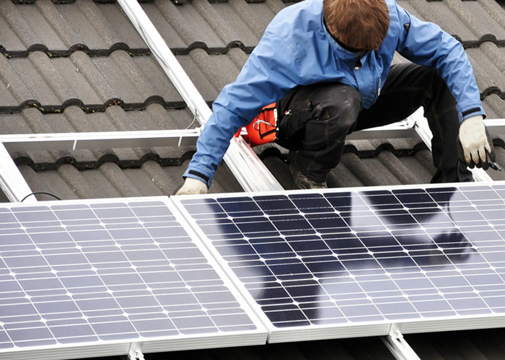 5KW 10KW 15KW fora no painel híbrido do picovolt da energia solar da grade fixado na parede com sistema do armazenamento do agregado familiar