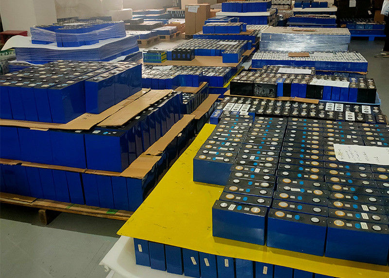 Sistemas de montagem de painéis Pv de íons de lítio 48V 3kwh 5kwh 15kwh Estrutura de montagem de módulos solares