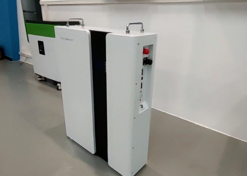Odm 48V 51.2V Bateria de íons de lítio para armazenamento de energia solar 12 anos de garantia